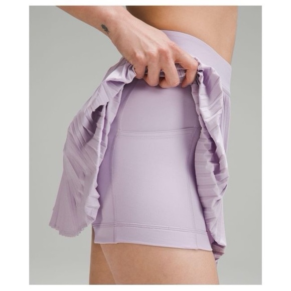 Lululemon High-Rise Pleated Tennis Skirt shorts lavender square dot size 10 - Picture 3 of 9